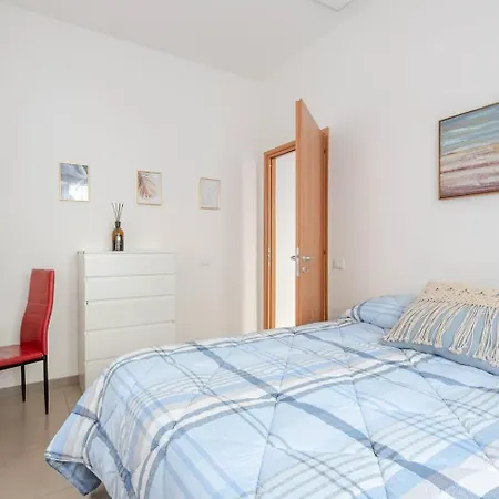 Dimora Del Sole 2 - Intero Διαμέρισμα Λ' Άκουιλα